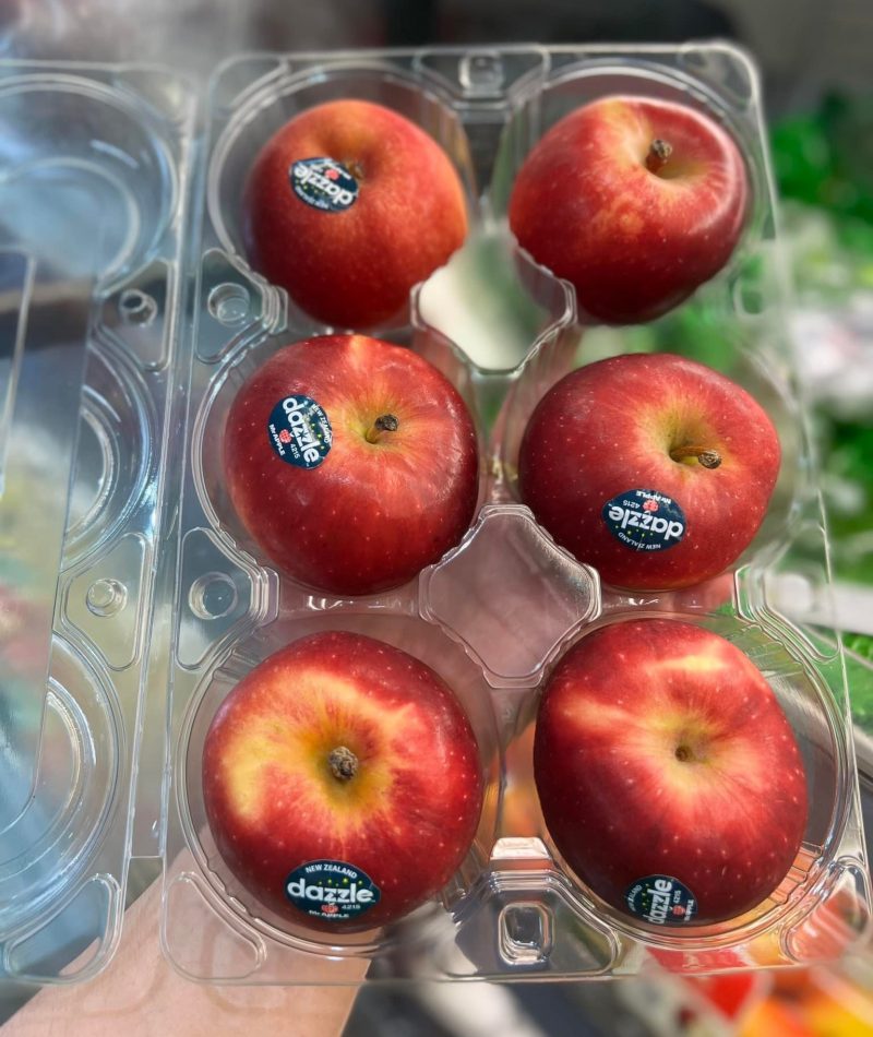 Hộp nhựa trong suốt đựng 6 trái táo
